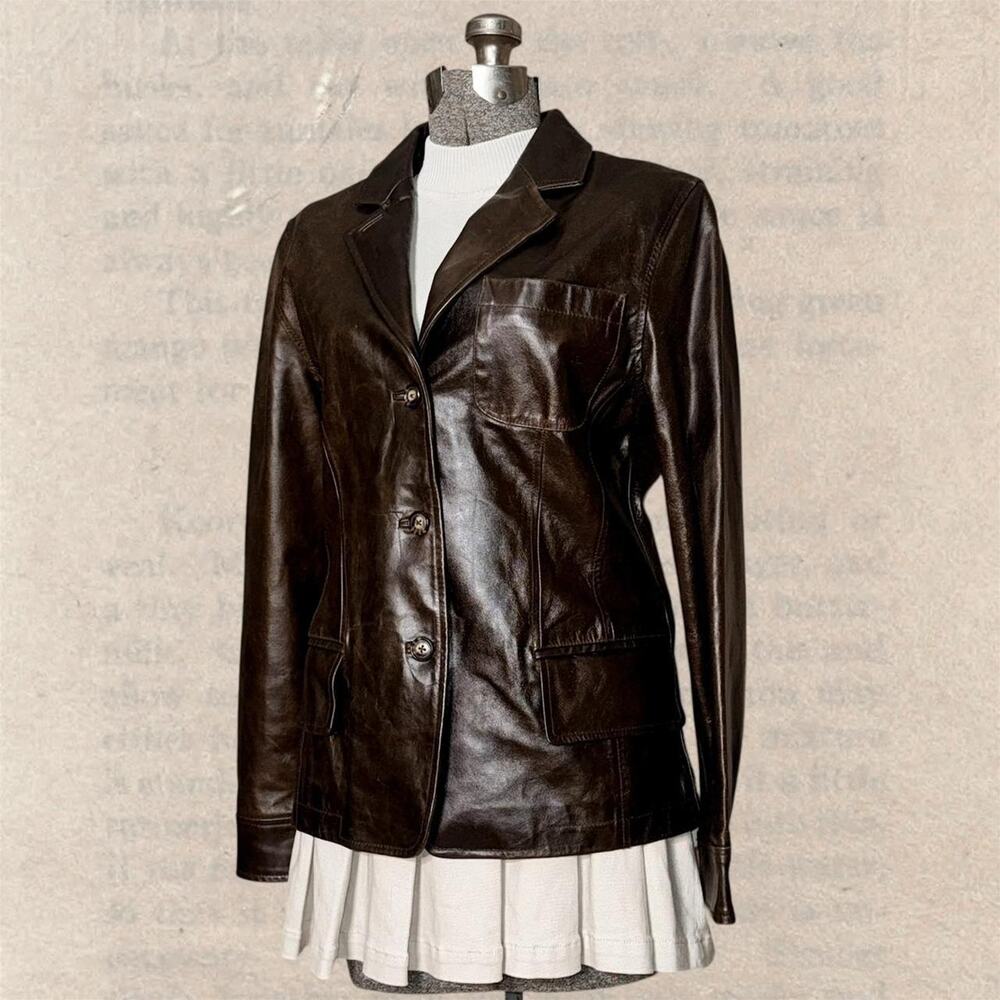 Brown 90s leather blazer